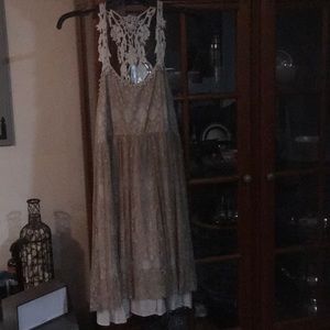 Areve, large. Lace dress.